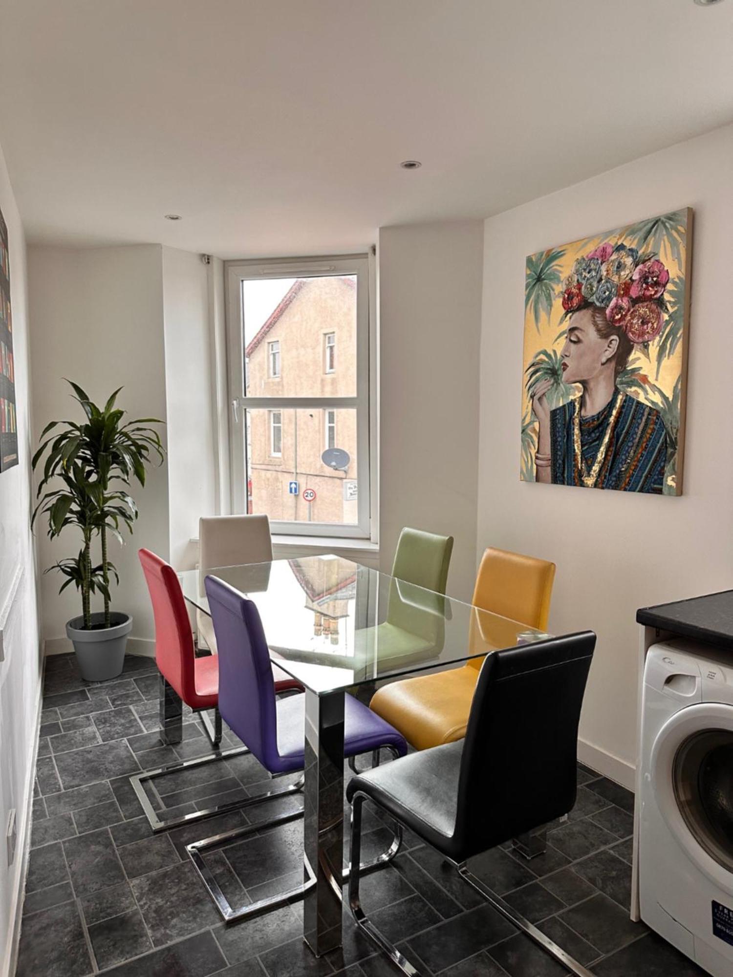 3-Bedroom Flat In The City Centre Next To The River Ness Ίνβερνες Εξωτερικό φωτογραφία